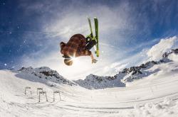 开云体育在线-哈兰德攻防统治下的绿茵启示，从马里强行终结韩国看现代足球的唯一性