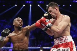 开云足球直播-门迪爆发，阿森纳连续得分压制巴萨，战术纪律与青春风暴的胜利