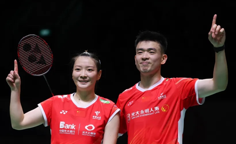 包含中国队力克丹麦队，郑思维惊艳四座的词条