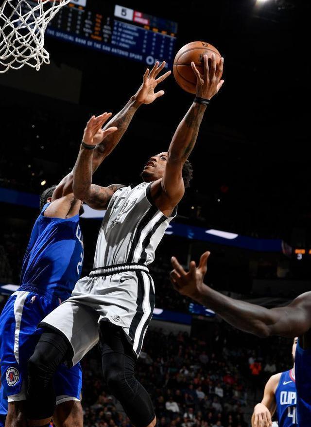 广东队完胜深圳队，伦纳德状态火热的简单介绍