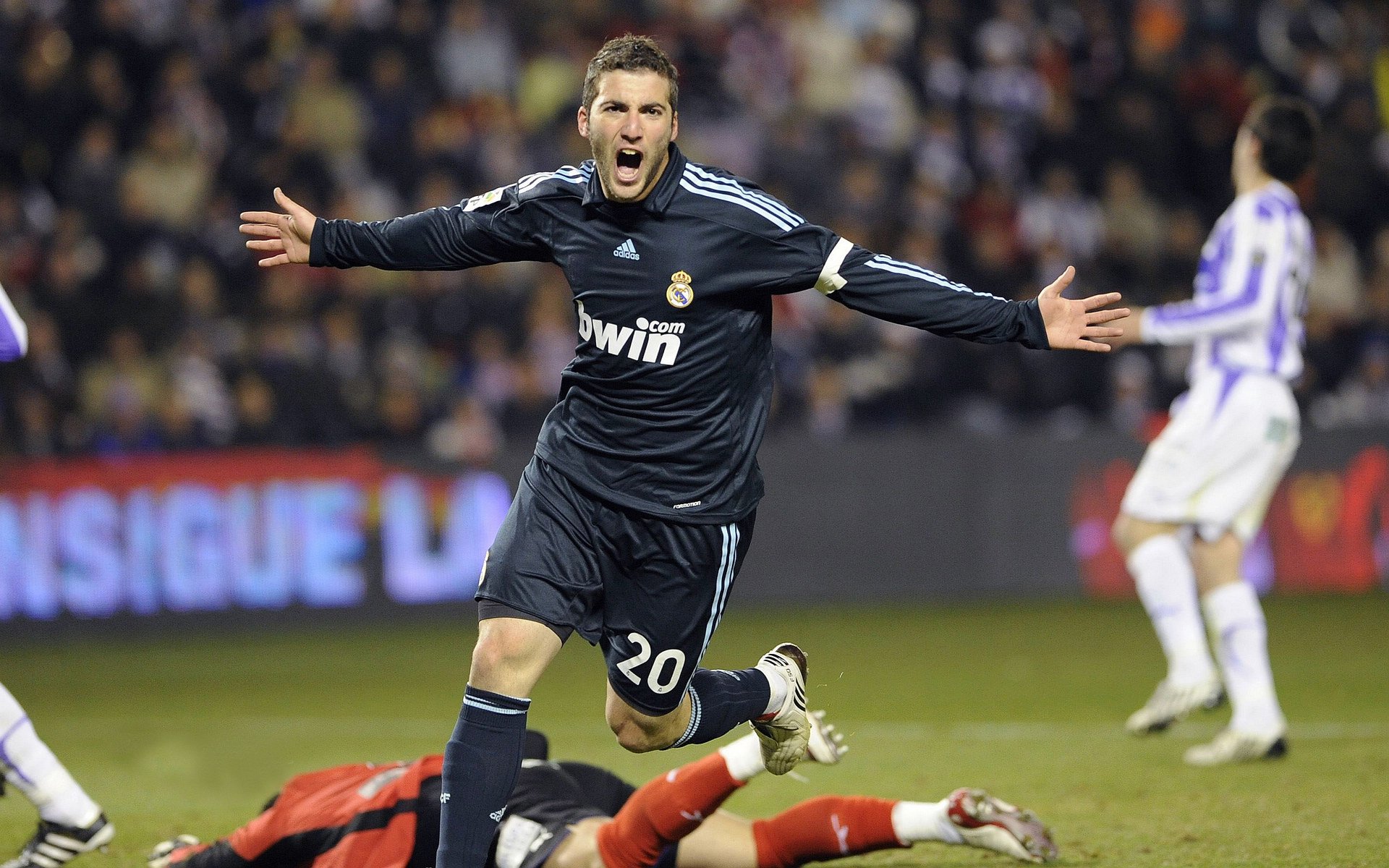 埃及对阵莱比锡红牛，凯塞多如何以一场比赛定义巨星价值