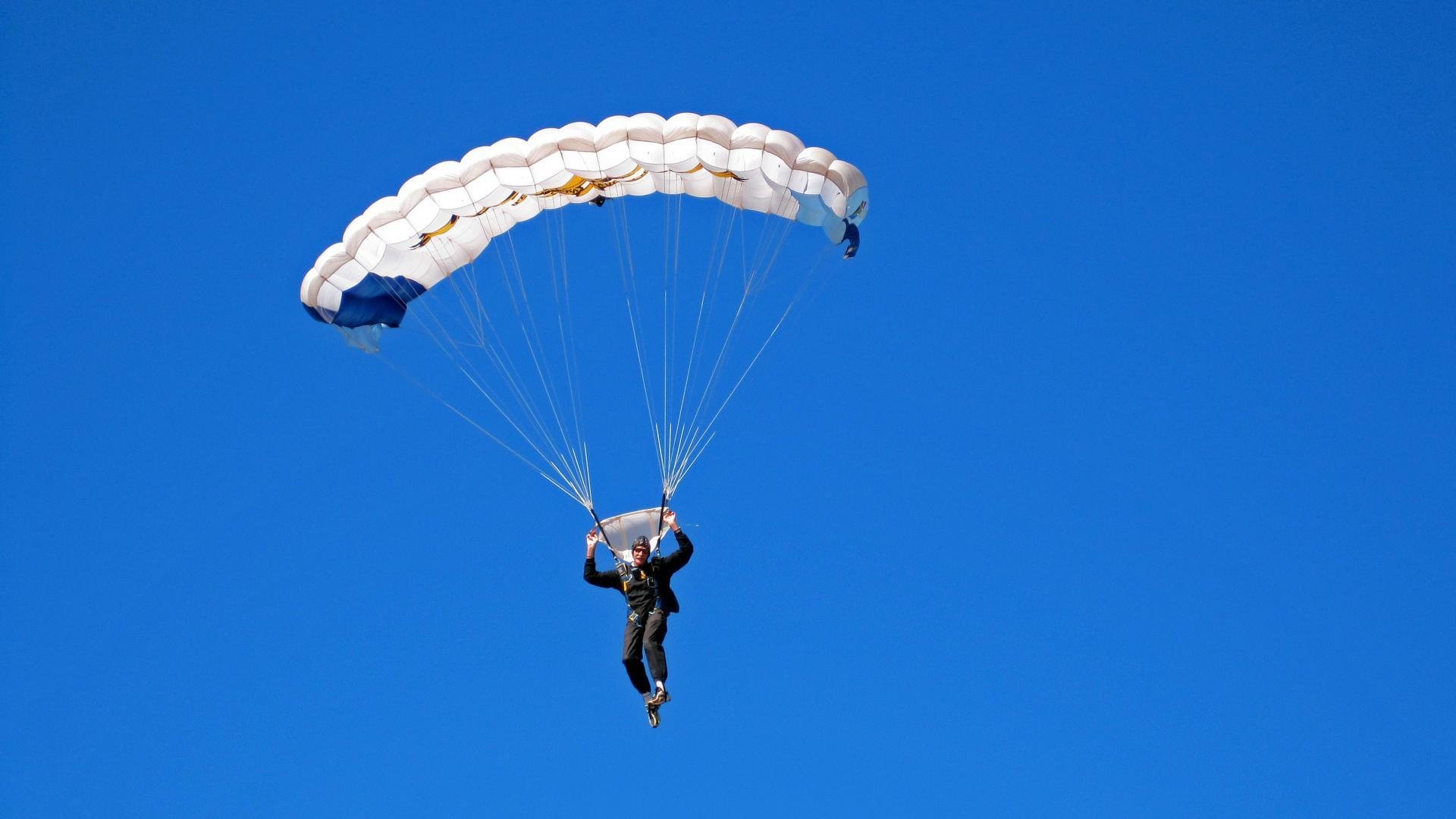 太阳加时险胜篮网，爱德华兹的节奏魔法如何点燃全队