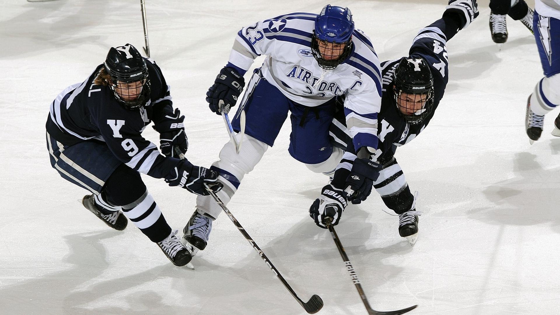阿劳霍一锤定音，亚特兰大提前终结悬念送别卡塔尔时代